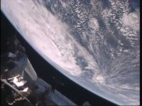 NASA показало мощный тропический циклон обрушившийся на Австралию