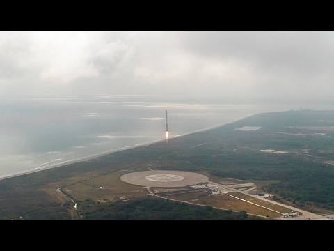 Технический прорыв: ракета Falcon 9 осуществила посадку