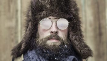 Как сохранить зрение зимой: 6 полезных советов