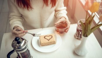 Топ 5 вещей, которые нельзя делать сразу после еды