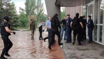 В Криворожском горсовете провели обыски