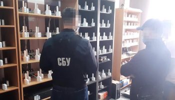 В Черкассах накрыли крупную российскую ботоферму