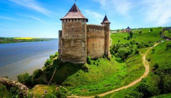 В Украине хотят усилить ответственность за уничтожение памяток культуры: какие штрафы грозят