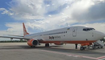 В Борисполе «заминировали» рейс SkyUp Тбилиси-Киев