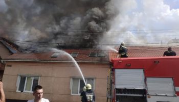 В Мукачево горел мотель «Водолей»: пожар тушили почти три часа