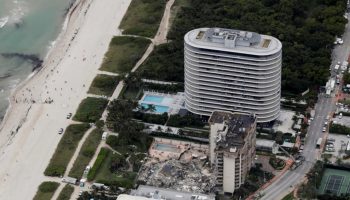 При обрушении дома в Майами без вести пропали 128 человек: судьба еще 15 стала известна
