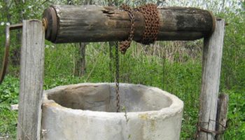 В Днепропетровской области гость убил хозяйку дома и бросил ее тело в колодец