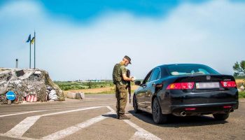 Гвардейцы в ООС проверили более 50 тысяч человек и задержали участника вооруженного формирования